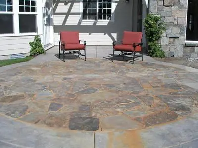Bitteroot Flagstone Patio - Scapes Unlimited