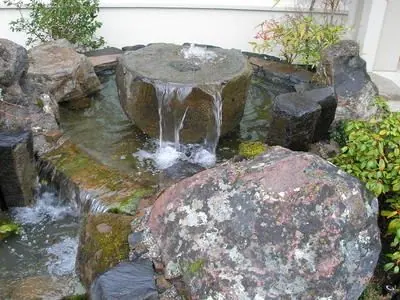 Bubbling Bowl feature by Daichi Landscape