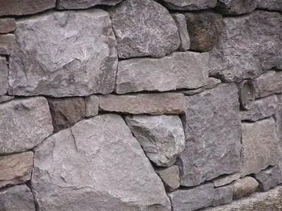 Camas drystack wall using a mix of products