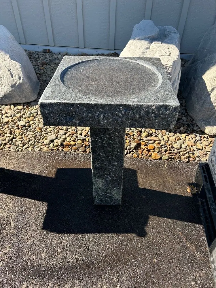 Classic Granite Birdbath