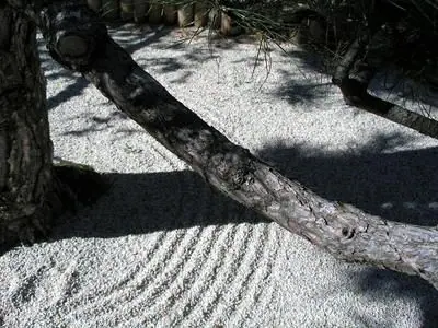 Zen Garden using White Deco Zen Rock