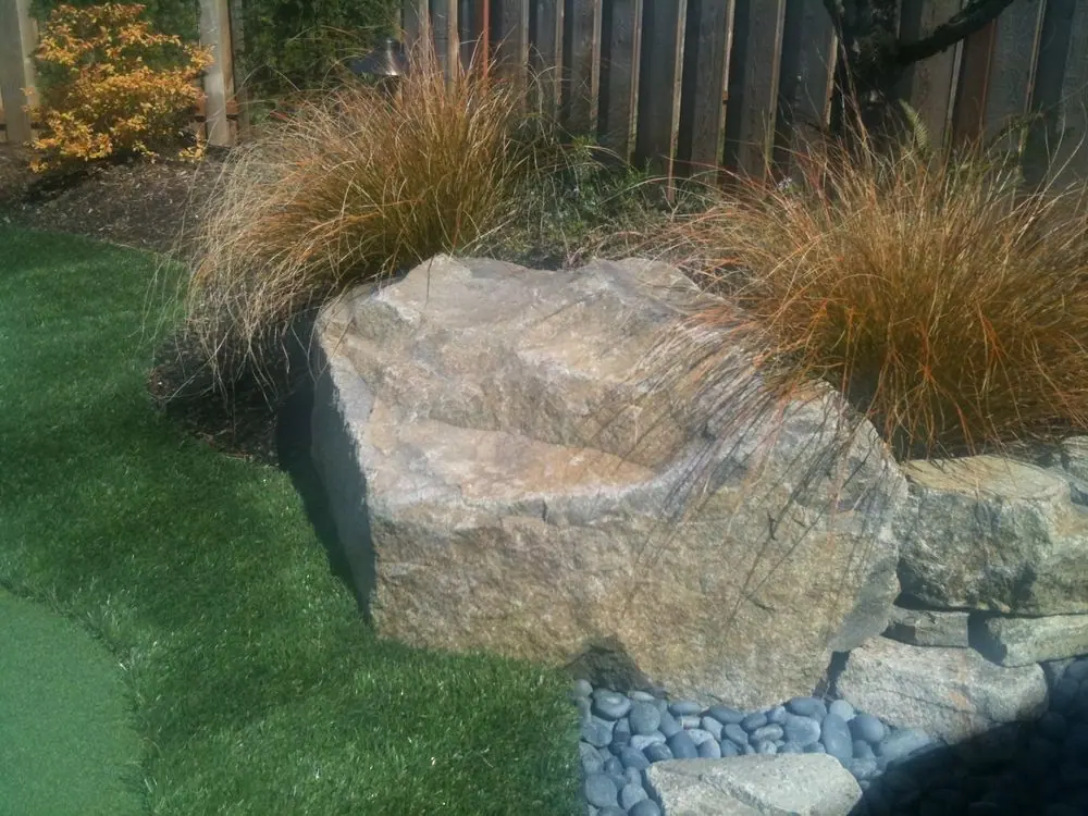 ...another bench boulder