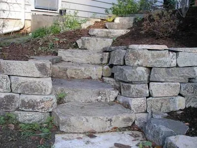 Molalla Wall & Large Treads... Earthworks