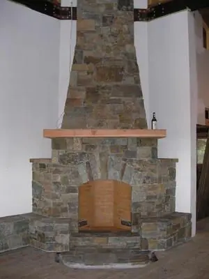 Ratzlaff Home........... Nichols Masonry