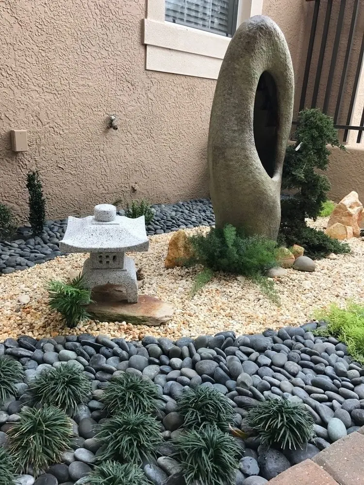 Elzbeiths garden