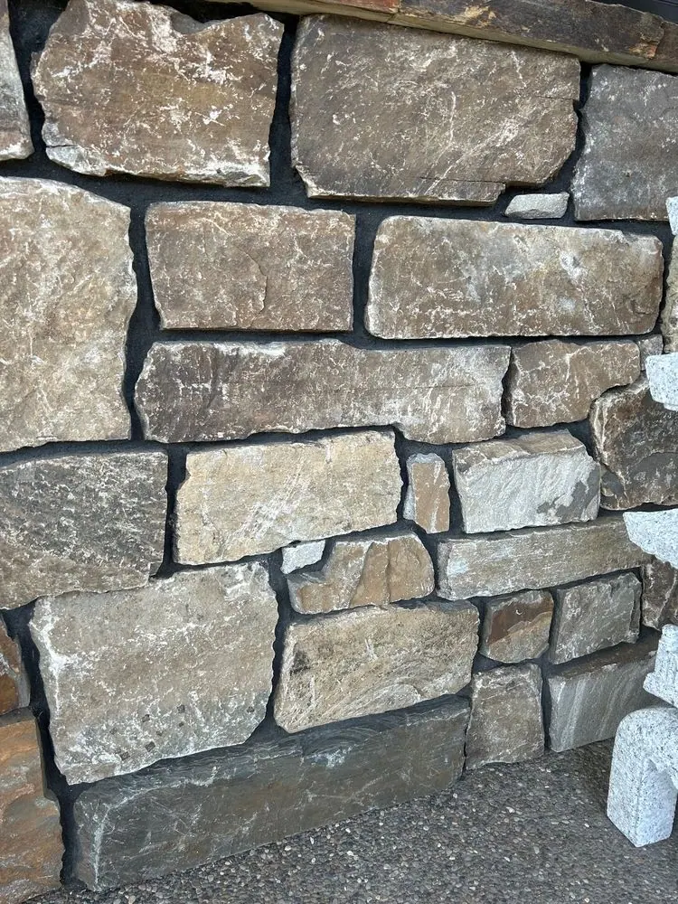 Mix of ledge and squares & recs