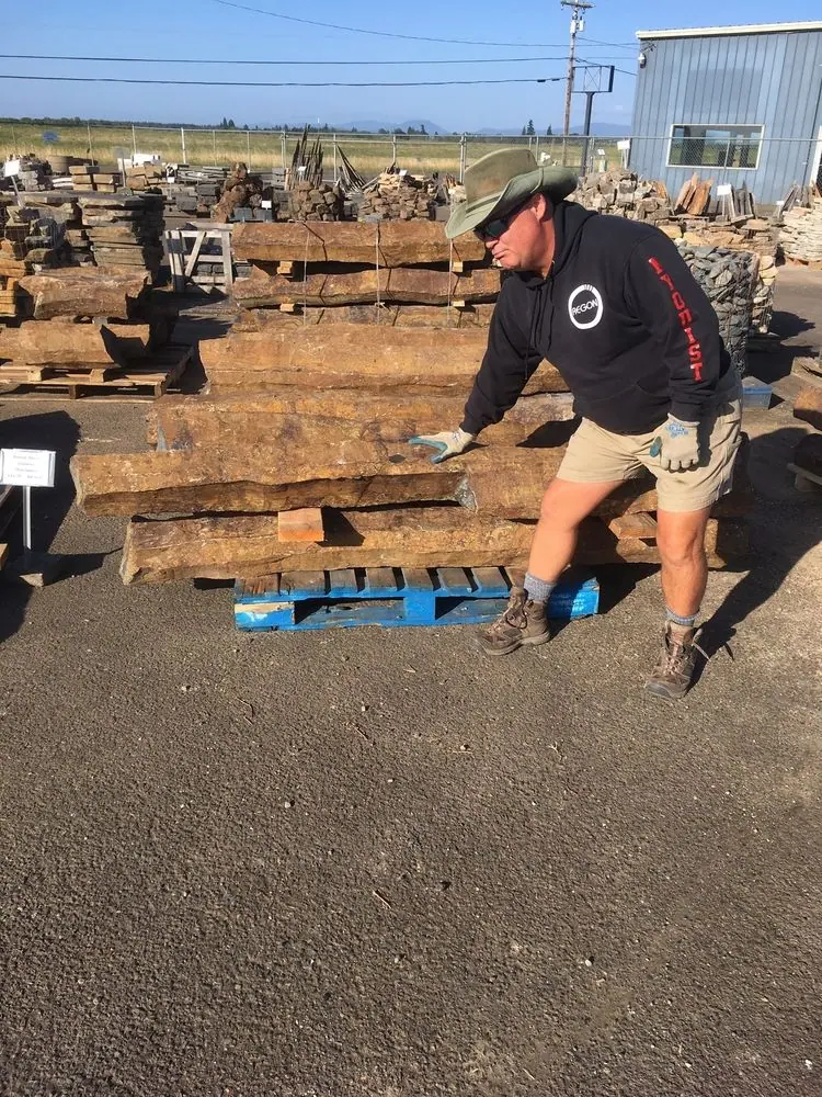 Skinny Bronze Columns, photo 2