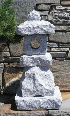 Square Mountain Lantern